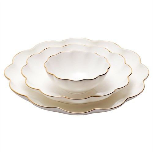 AERIN Coastal Beach White Ceramic Scalloped Nesting Serving Dish - Set of 3 | Kathy Kuo Home