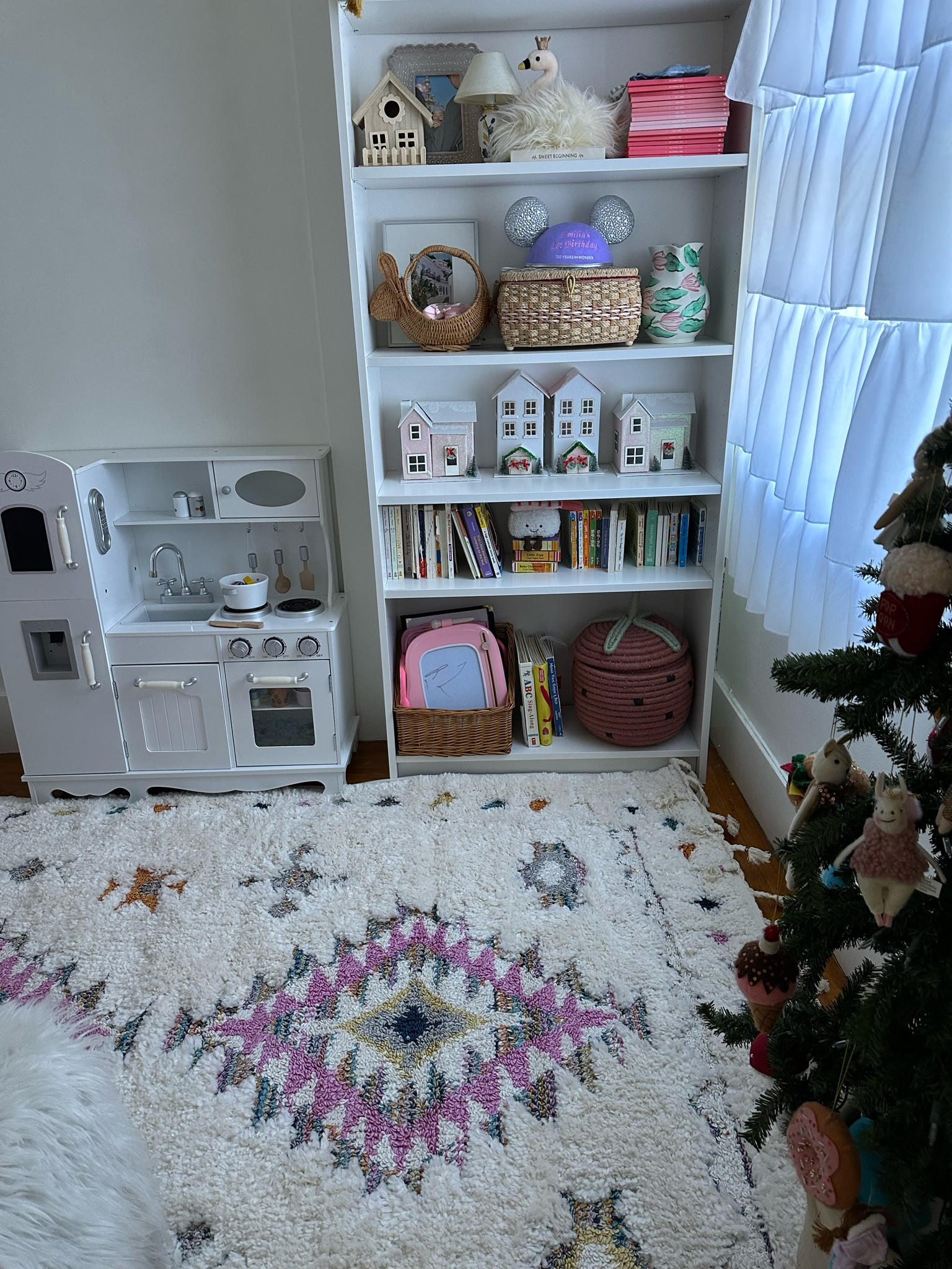 New rug for my daughters nook 

#LTKhome #LTKkids #LTKbaby