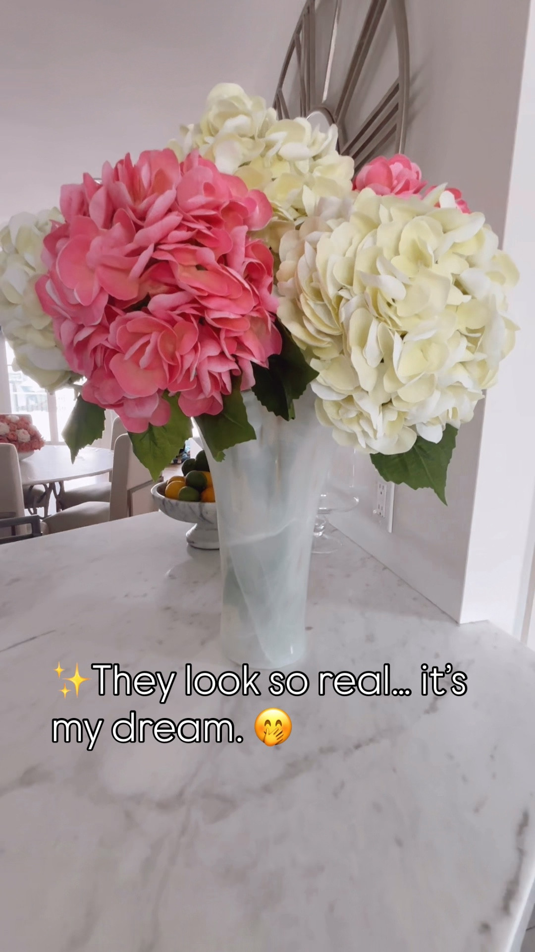✨Flowers that look so real, people actually smelled them🤭🌸 

#LTKHome #LTKSeasonal #LTKOver40