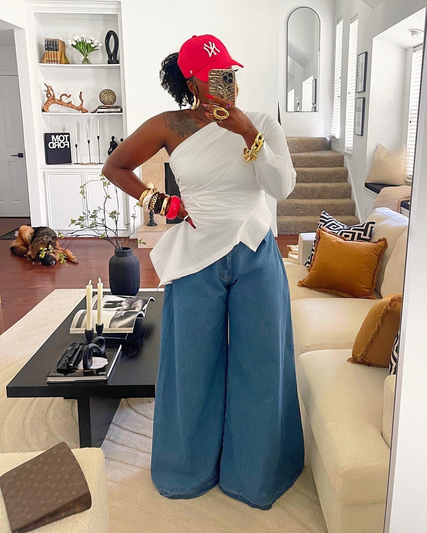 Jeans & a nice top🤍 love this look and the pop of color with the hat ✨

#LTKFindsUnder100 #LTKSeasonal #LTKStyleTip