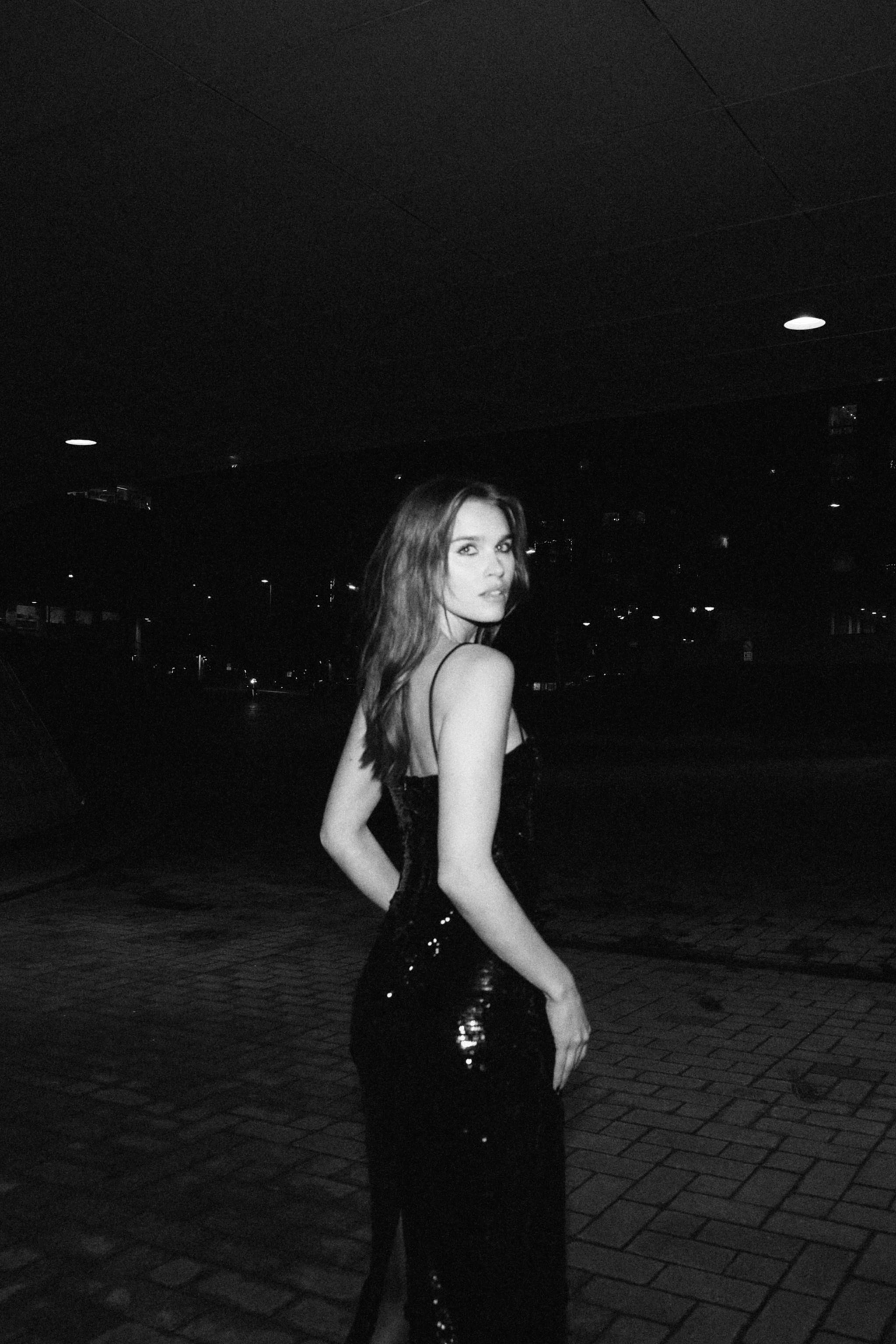 FLORAL SEQUIN MIDI DRESS | Zara UK