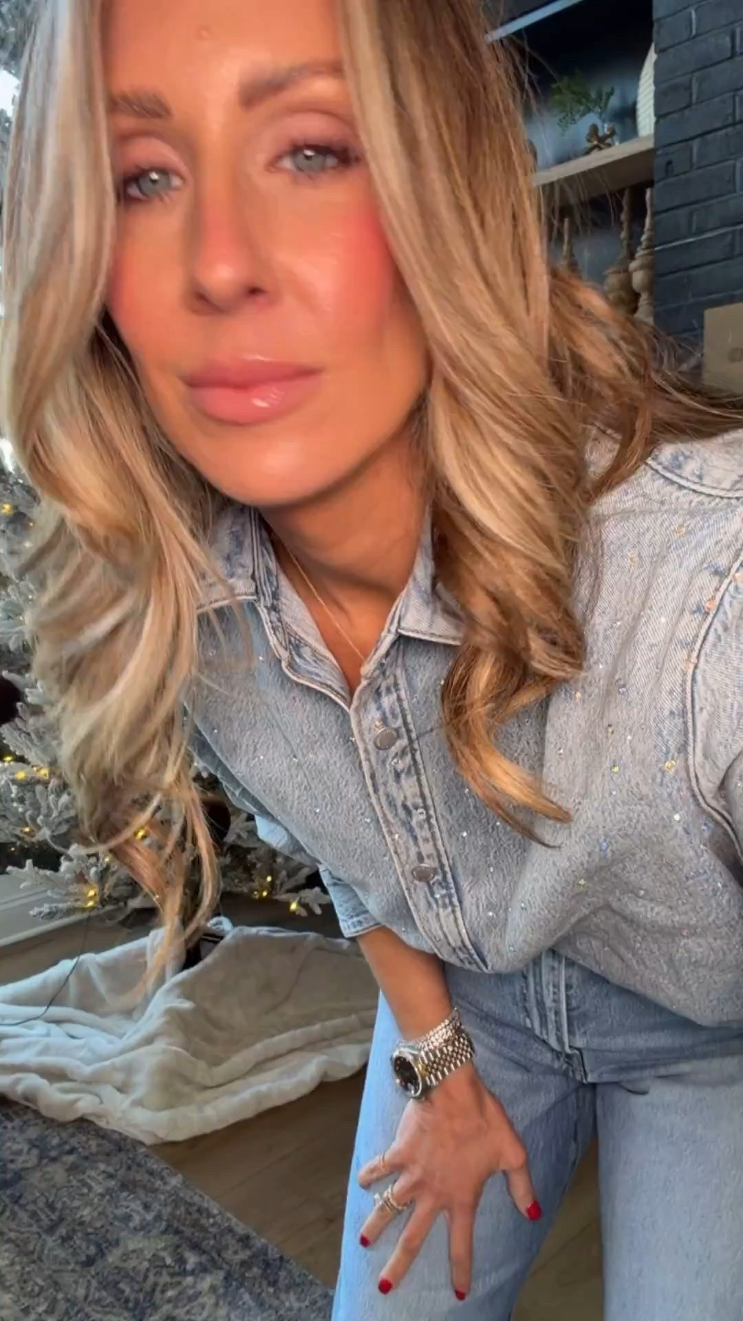 Denim outfit, denim top, embellished top, casual outfit, Canadian tuxedo, effortlessly chic outfit ideas, themominstyle
Size medium denim top 
Size 29 denim 

#LTKootd #LTKmomlife #LTKSeasonal