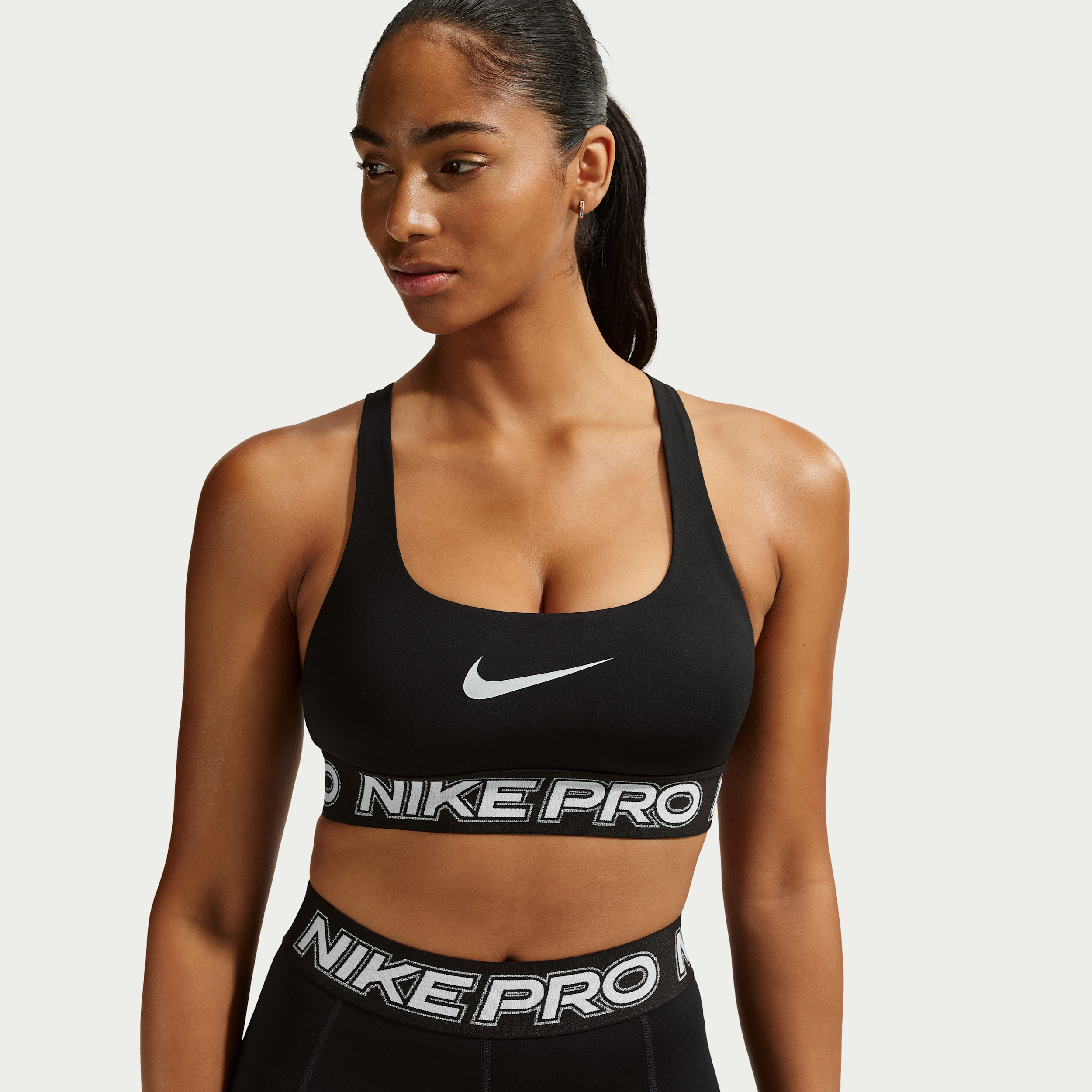 Women's Nike Pro Light-Support Non-Padded Sports Bra in Black | IF0214-010 | Nike (US)