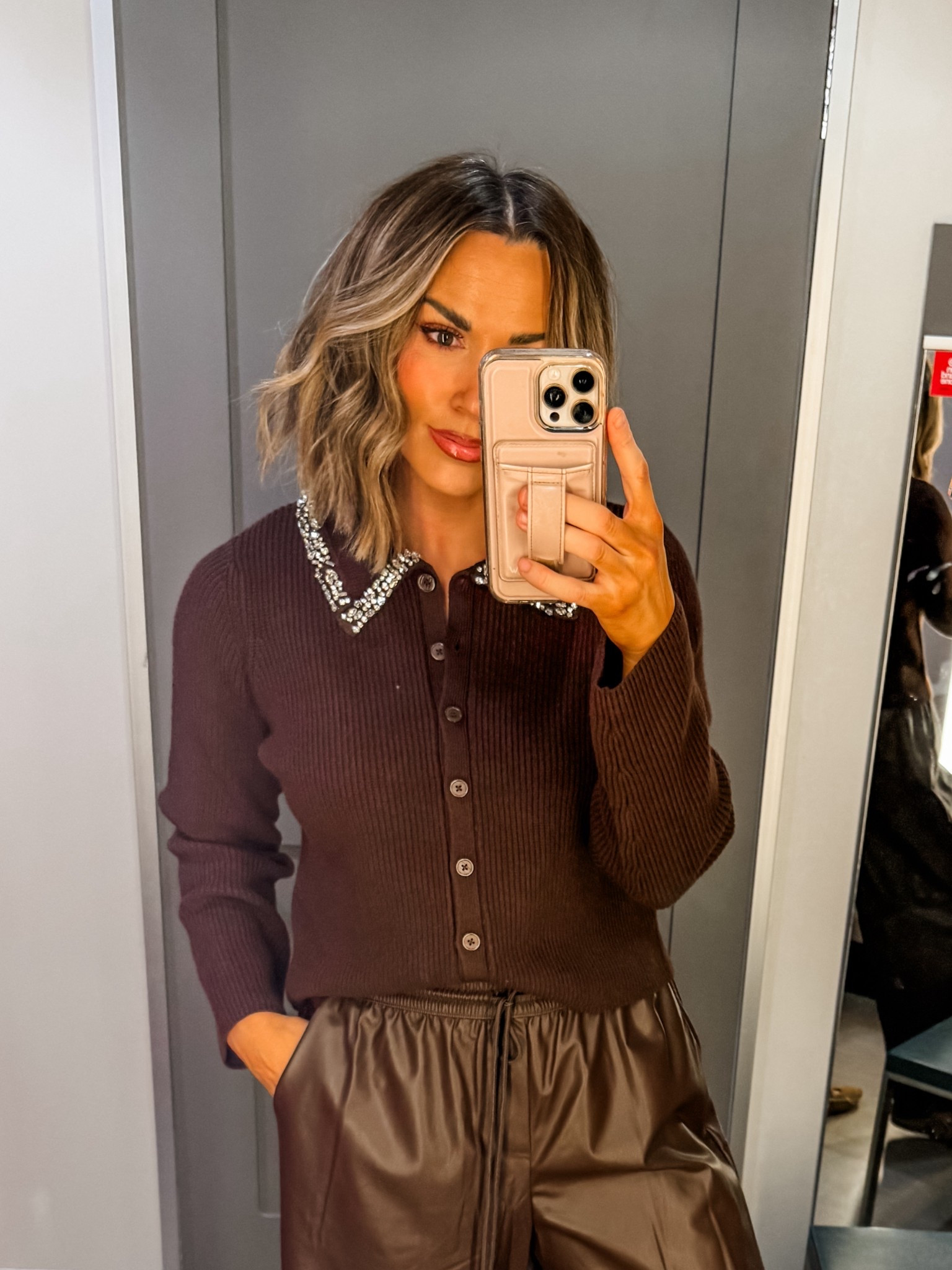 Size medium in this cute cardigan 

#LTKFindsUnder50 #LTKOver40 #LTKHoliday