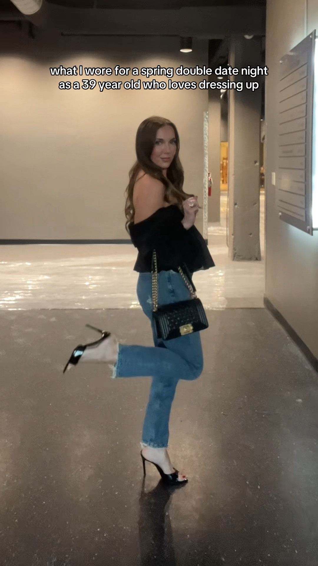 one of my favorite “casual” date night looks!

Wearing XS in top and 24 in jeans 

#LTKootd #LTKgrwm #LTKPetite