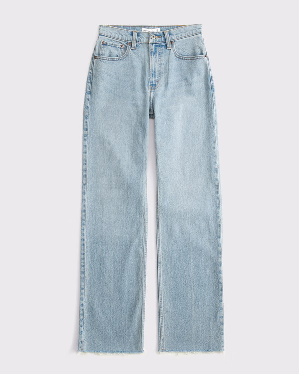 Curve Love High Rise 90s Relaxed Raw Hem Jean | Abercrombie & Fitch (UK)