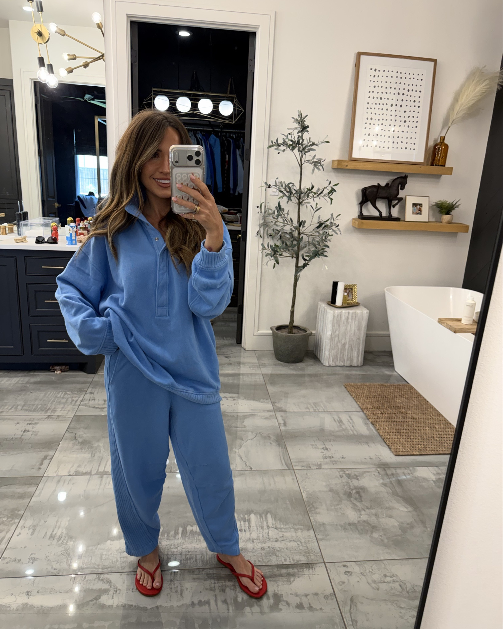 My lounge fit @Aerie size xs in both 