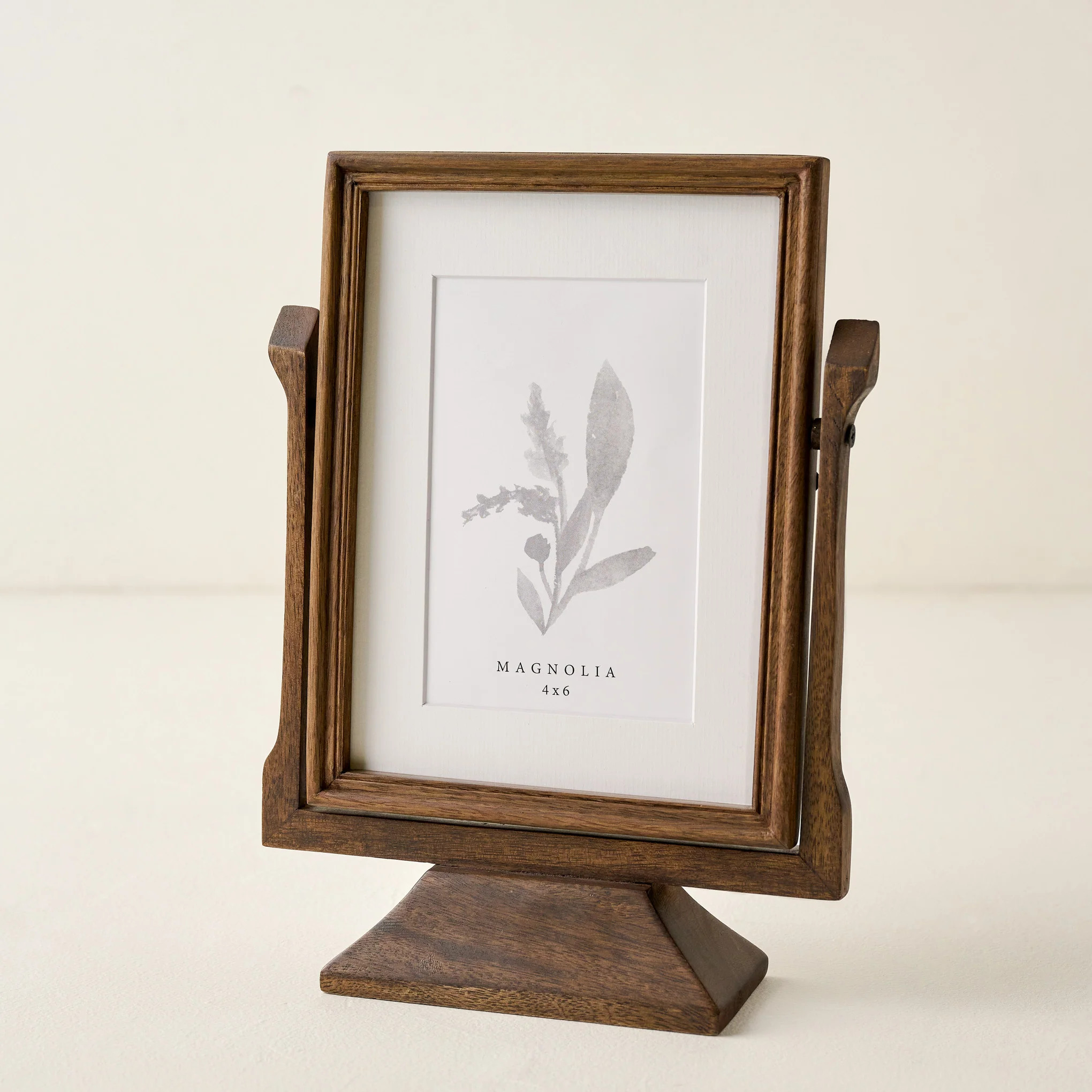 Antique Inspired Swivel Photo Frames | Magnolia