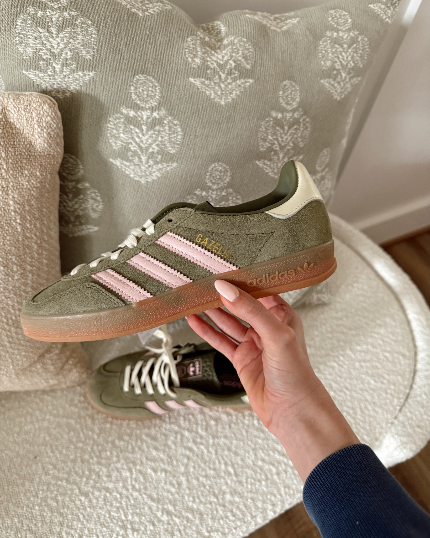 adidas gazelle silver green womens adidas Barricade (W) (White) Size: 6