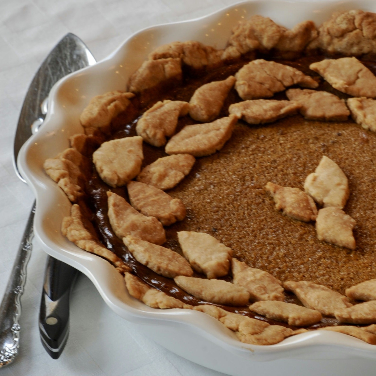My favorite pie dish is from Le Creuset and is a show stopper every thanksgiving!

#LTKHome #LTKSeasonal