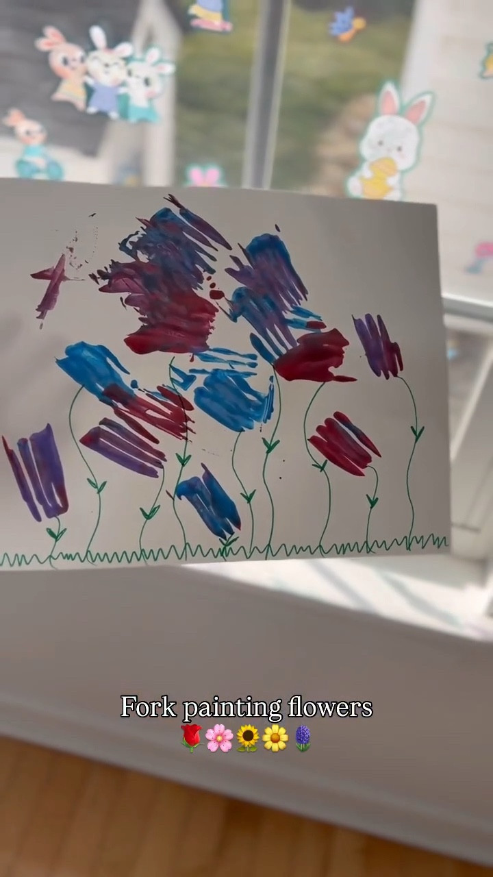 The cutest little flowers 🌸🌷🌼 Fork painting is such a fun one and my toddler loved this!!

Yes hers looked different than what I envisioned but I loved her creativity and how engaged she was! That’s art with toddlers 🤣

Comment SHOP for our favorite paint and markers to be sent directly to you! 🎨

#toddlermom #momlife #crafts #spring #craftideas spring crafts toddlers painting flowers fork paint sensory play screen free learning