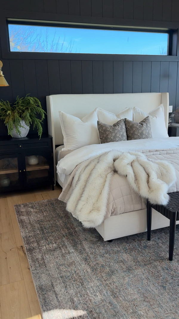 Winter bedroom goals