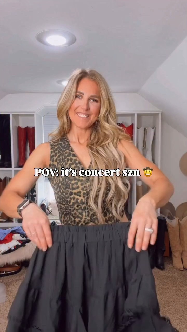 It’s a skort 🤝Comment SKORT to shop this entire Amazon outfit from head to toe! It’s such a cute skort - comfy, built in shorts and versatile. Vest is adorable and I’m loving the leopard trend. 

Amazon find, Amazon haul, Amazon fashion finds, hauls, Amazon style, Amazon favorites, skorts, skort outfit, skort style, skort ootd, skort fashion 

 