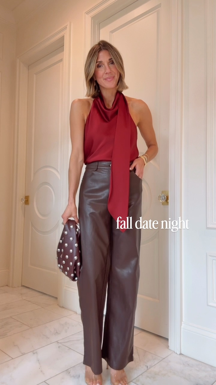 My favorite pieces from AQUA which is exclusively available at Bloomingdale's. Bloomingdale’s offers in-store or virtual stylist appointments! Free to book and so helpful for finding pieces that really work for you and your wardrobe. @bloomingdales @aquabrandofficial #bloomiespartner #ad