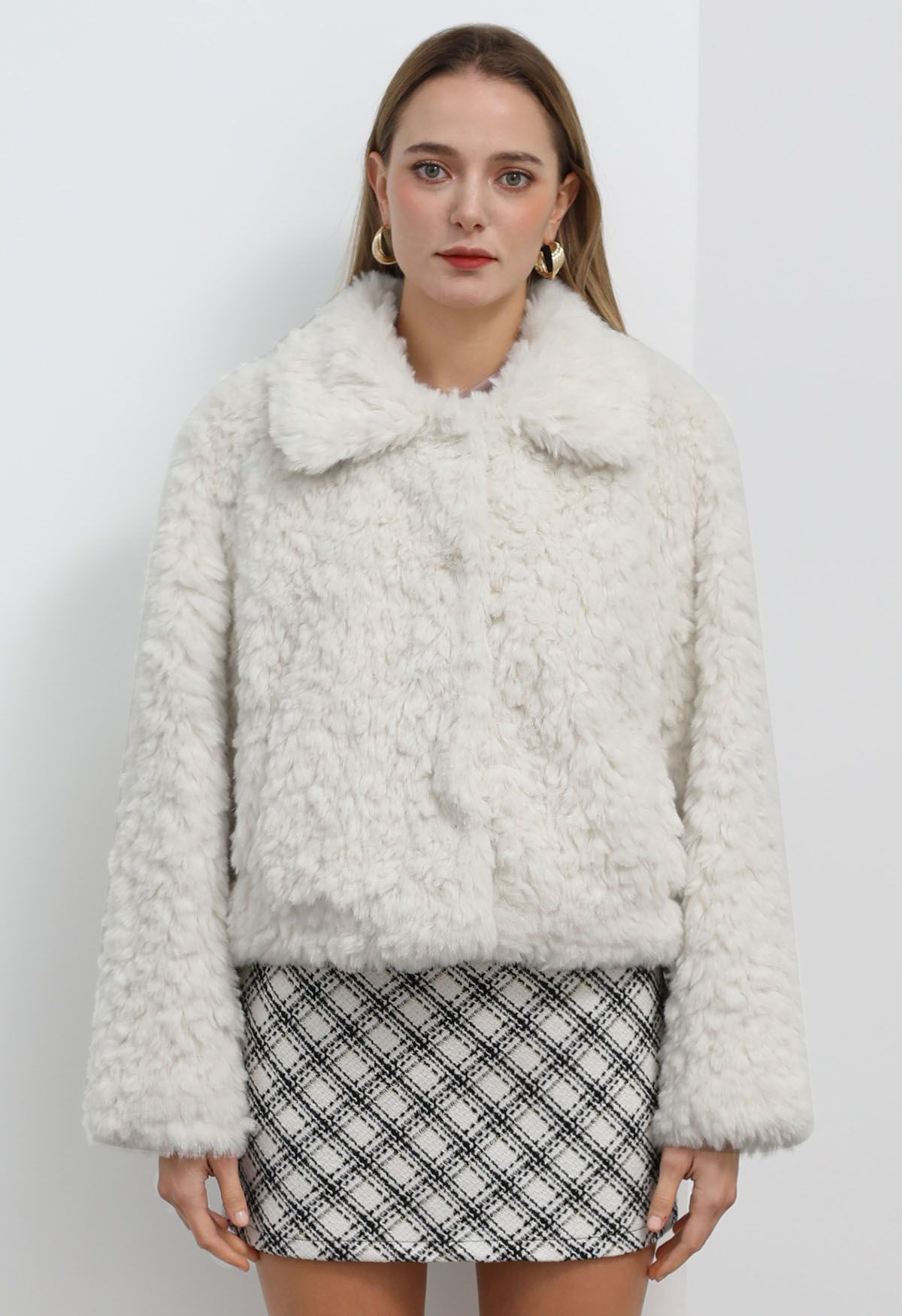Faux Fur Collared Crop Coat in White | Chicwish