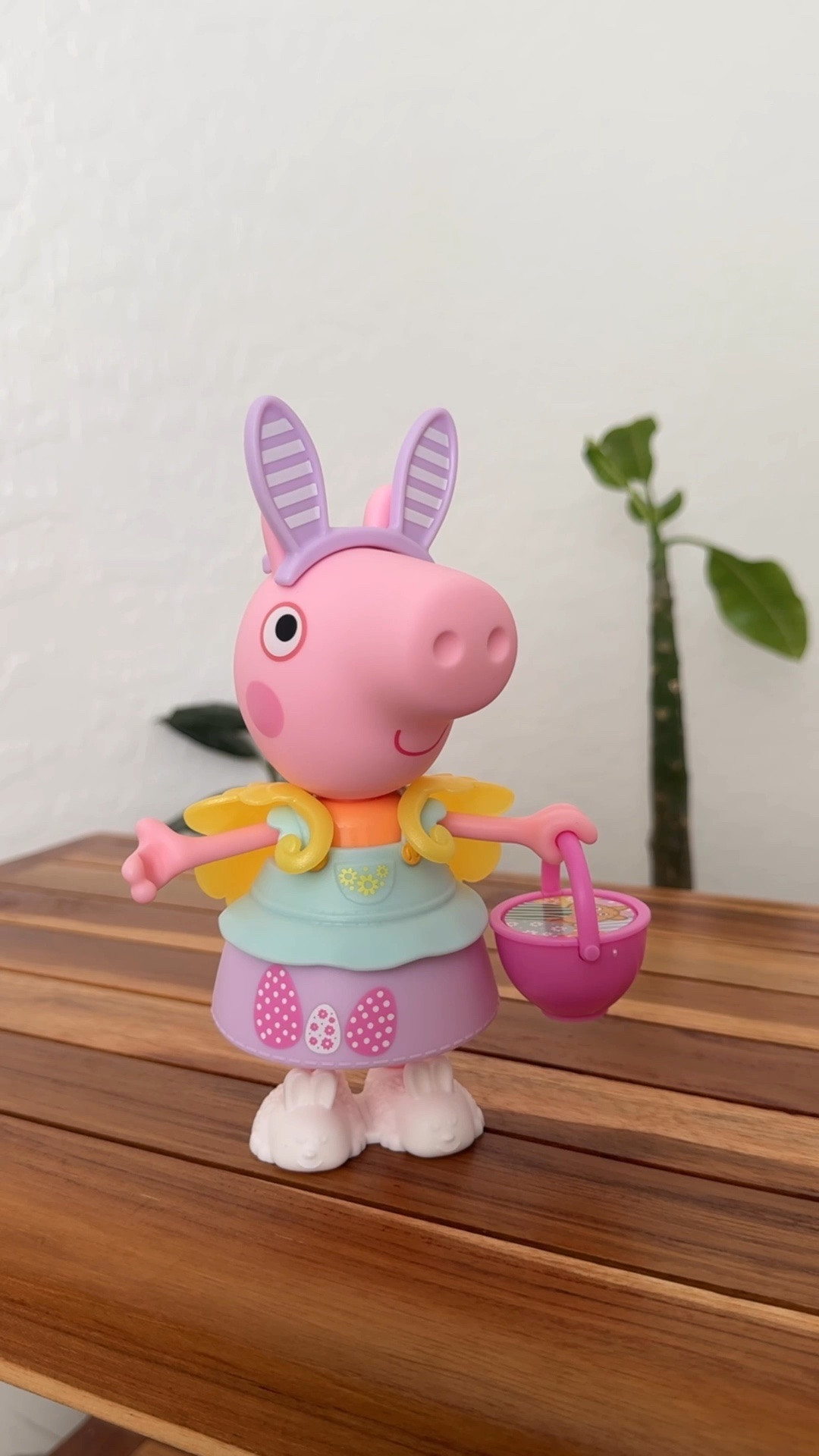 It’s a springtime peppa ! 
A 6 inch doll with easy to pop on & off clothing and accessories 
Pick up a Suzy sheep or a Rebecca rabbit to add to the mix and match options ! 