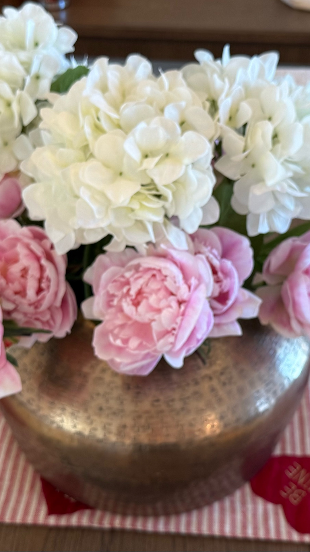 HomeGoods Valentine finds are TOO good this year 💕
Grabbed these a few days ago and most were already selling fast — linking similar finds just in case 🛒💘

#LTKSeasonal #LTKHome #LTKvlog