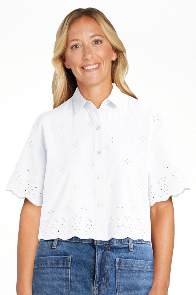 Free Assembly Women's and Women's Plus Cropped Cotton Eyelet Shirt, Sizes XS-4X | Walmart (US)