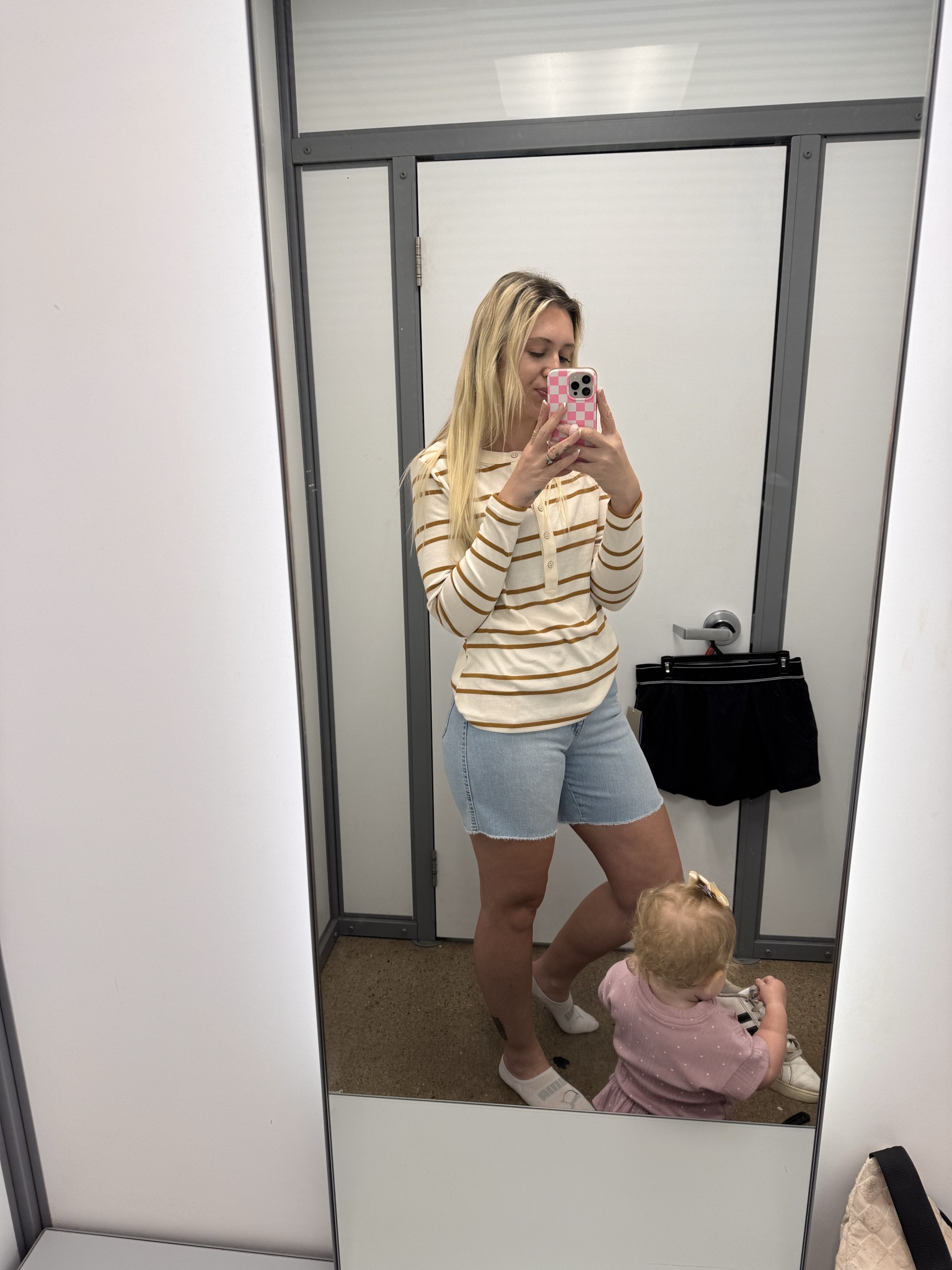 Top was a clearance item but the shorts are so cute & they’re Levi’s! I believe I’m wearing a 6 

#LTKootd #LTKgrwm #LTKmomlife