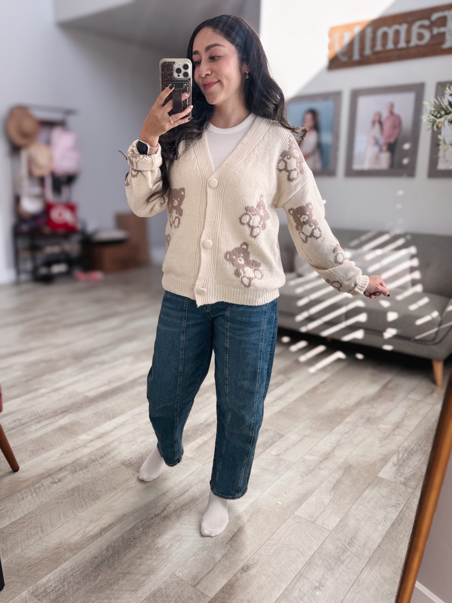 Comfiest Monday outfit 😜😉

#LTKStyleTip #LTKBeauty