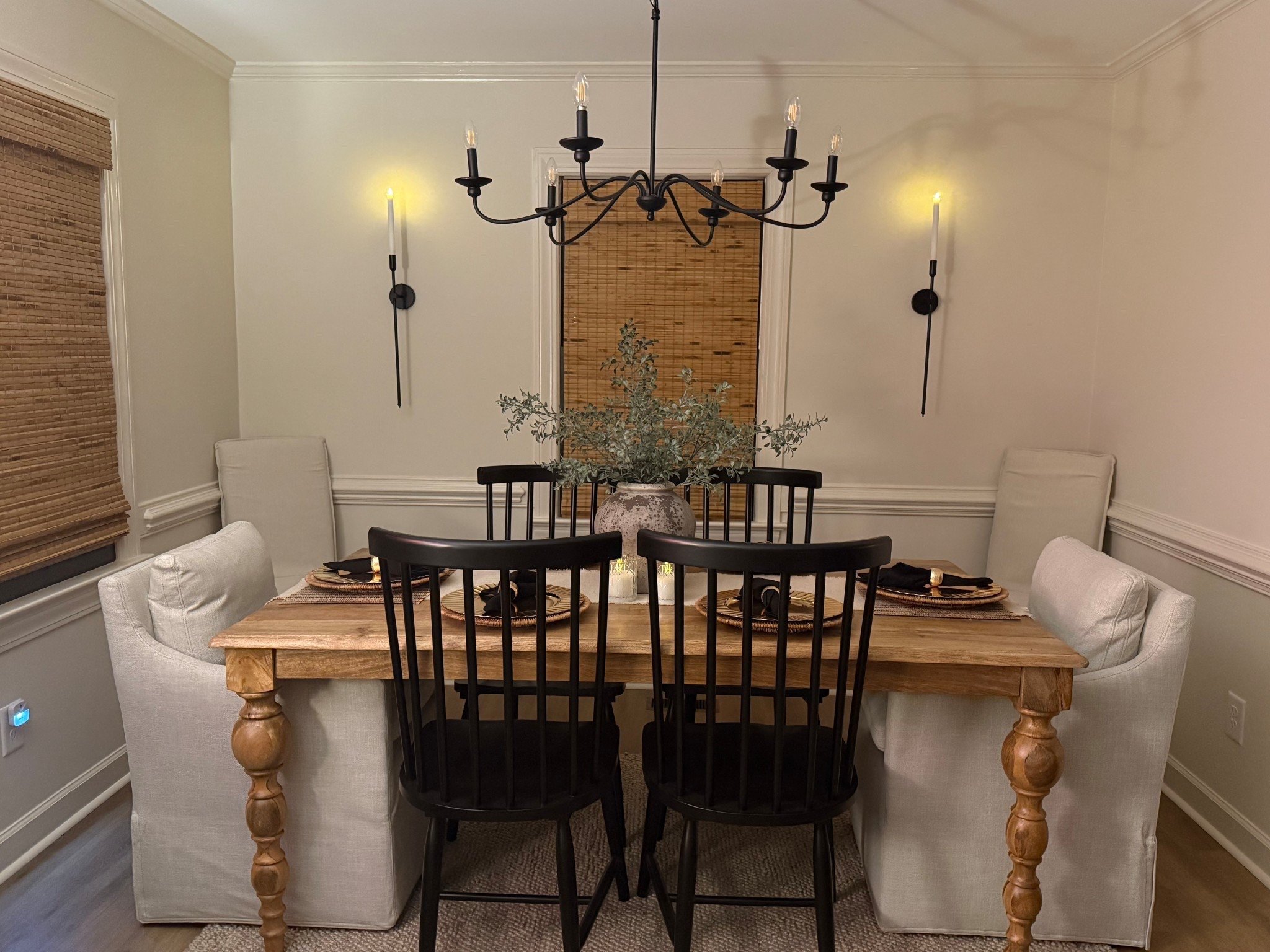 Elegant dining room in warm neutral tones

Minimal dining table, upholstered chairs, soft rug, and modern pendant lighting create a cozy yet sophisticated space for everyday dining.

Perfect inspiration for modern dining rooms, neutral interiors, and cozy luxury home design.

#DiningRoomDesign #ModernDiningRoom
#NeutralInteriors #CozyLuxury
#warmneutrals
#ModernHomeDecor

#LTKSaleAlert #LTKFindsUnder100 #LTKHome