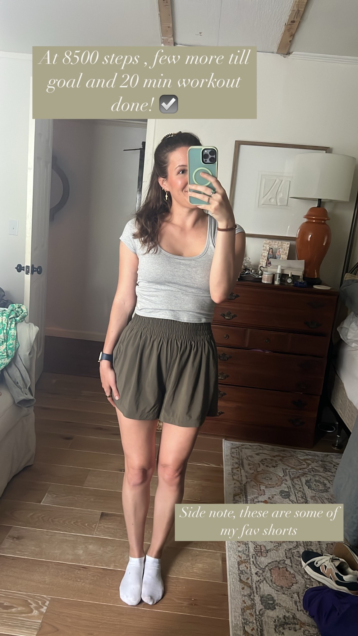 Shorts are size small 
Top is old from Vuori—they don’t sell anymore :( #fitness #looseshorts #workout #dailywear 