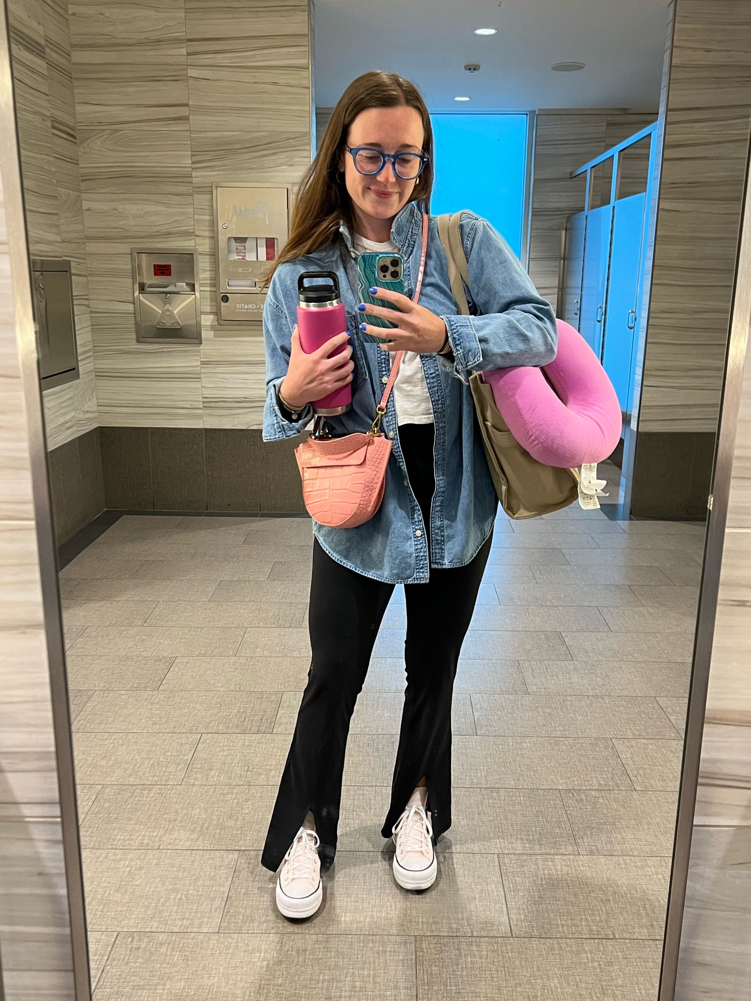 Almost the exact same travel outfit as two weeks ago. Bringing along my Wandler Bag and Marc Jacobs tote today though - linking it all.