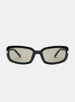 Delilah - Black/Smoke | Otra Eyewear