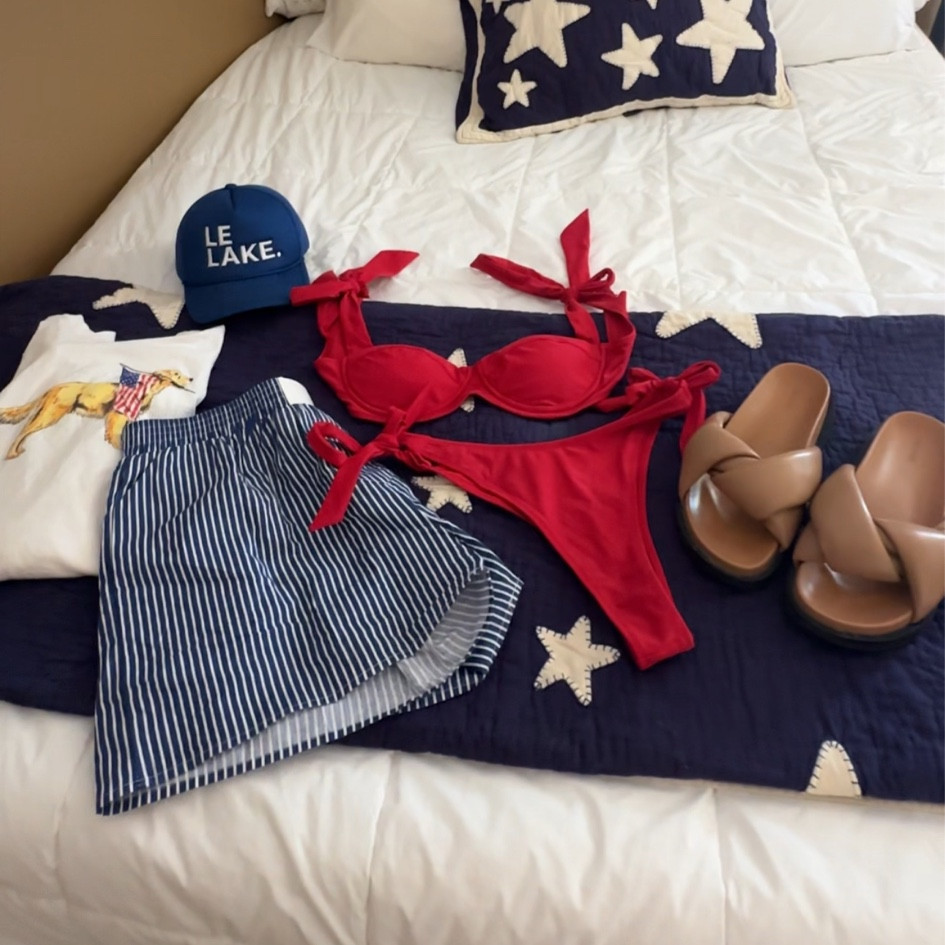 4th of July/ lake fit!!! 🍒💙 
