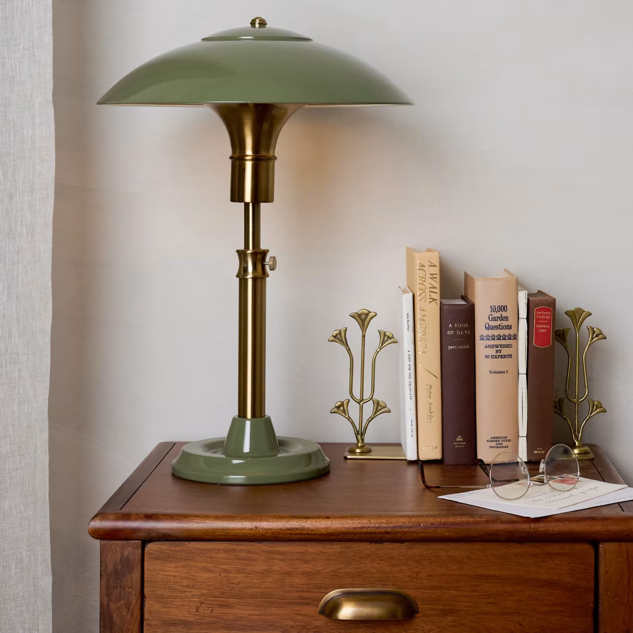 Lambert Task Lamp | Magnolia