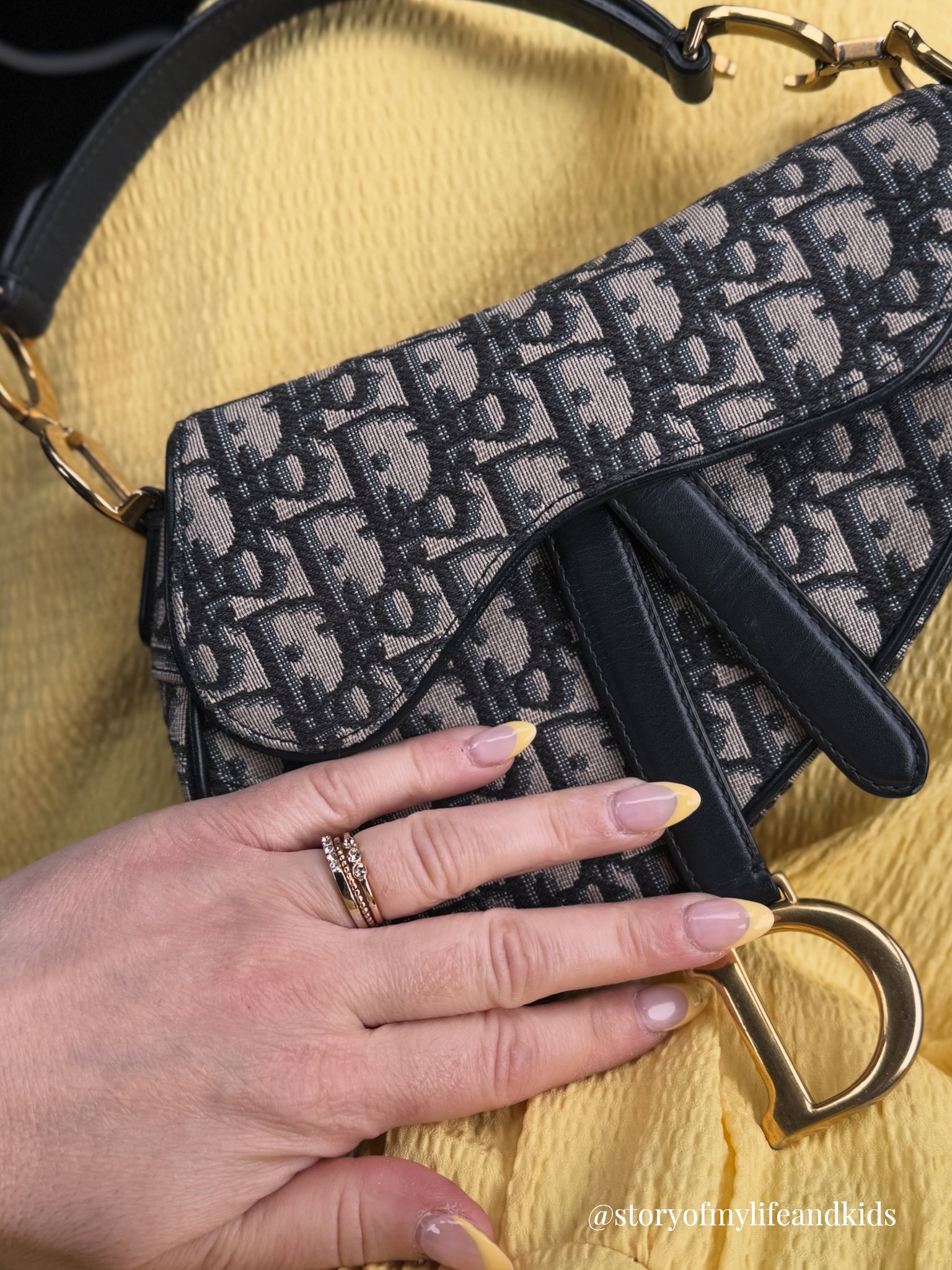 My choice for May is the beautiful Christian Dior handbag from @Vivrelle - Use code ADRIANA GAFENCU to receive your first month for free!!! 

#LTKootd #LTKmomlife

Comment SHOP below to receive a DM with the link to this post on my LTK ⬇ https://liketk.it/63CwO ltkootd ltkvideo ltkmomlife