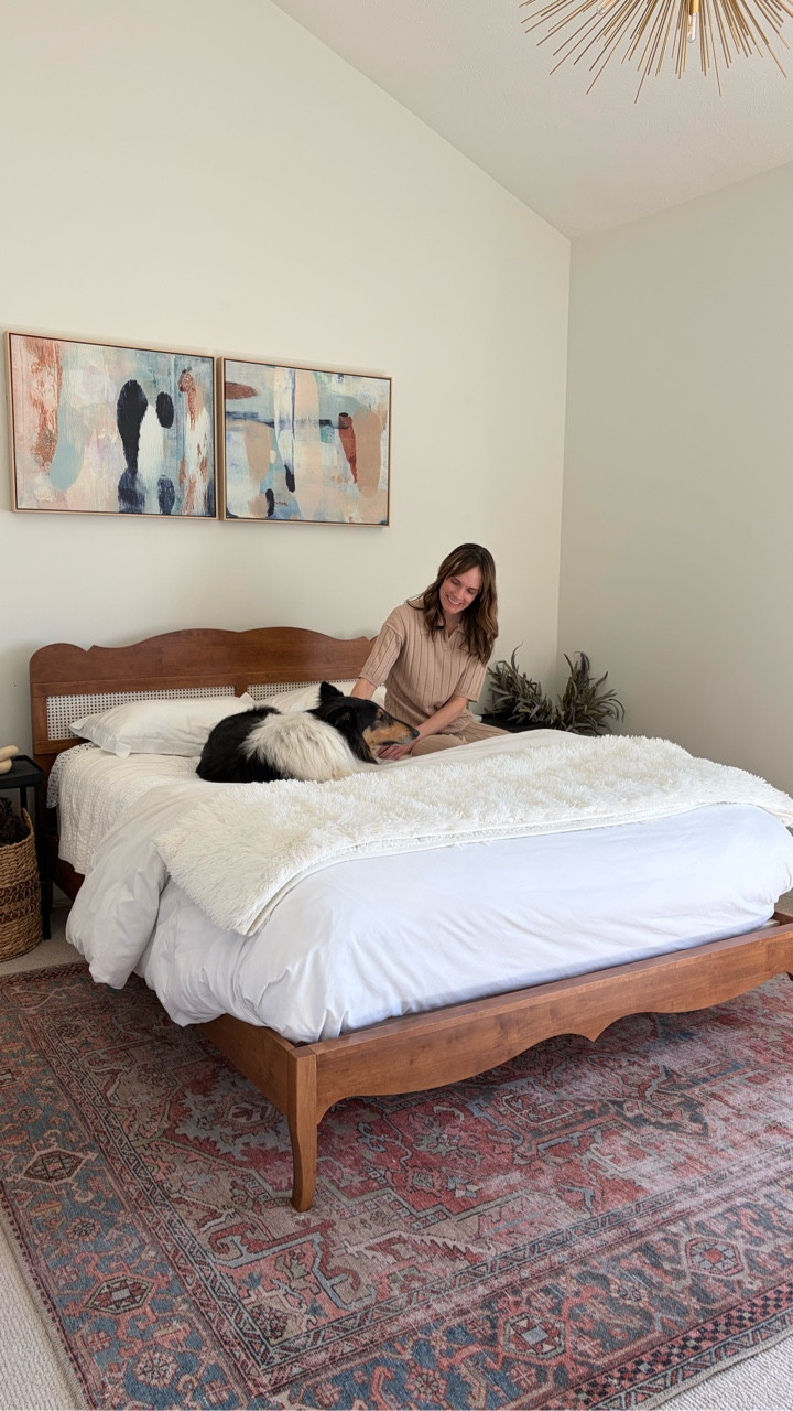 This beauty of a bedframe by @phivillaus ships from Amazon.  It is sturdy.  It’s affordable.  And the headboard is adjustable.  Love it.  Comment SHOP for a link.  Have the best weekend!

#bedroomstyle #bedframe #collie #bedroominspiration #sheepadoodle

#LTKHome