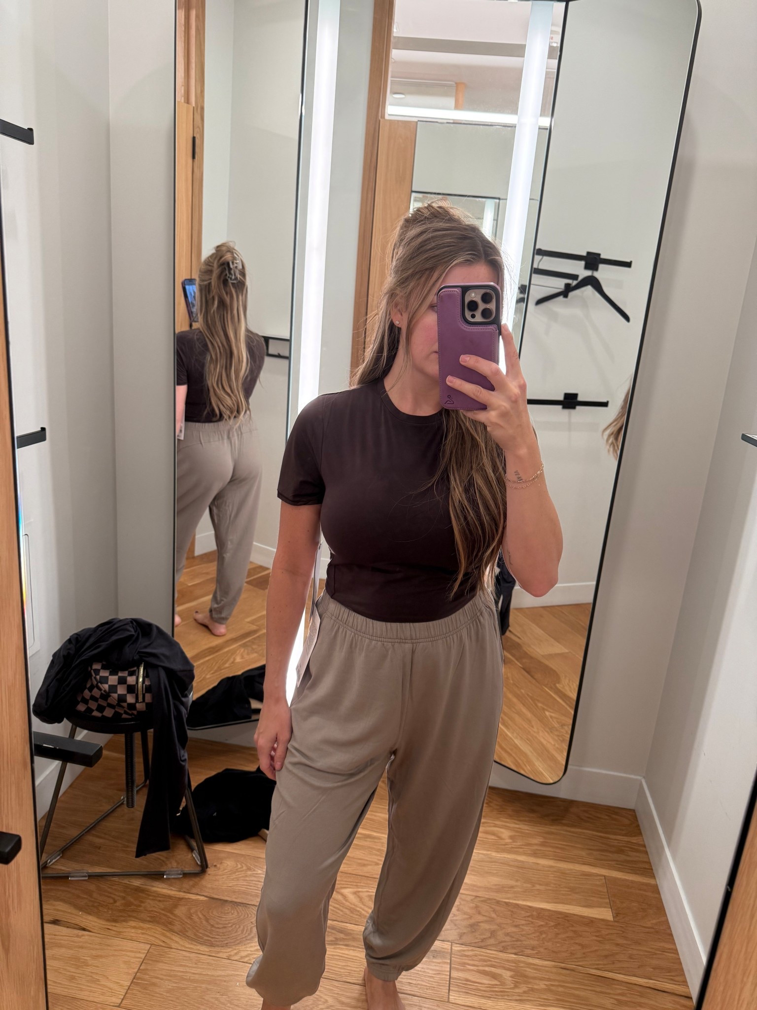 Obsessed with this new fit 
The pants are so soft and lightweight 
I sized up in the top to a large and down in the pants to a small 

#LTKStyleTip #LTKBeauty #LTKActive
