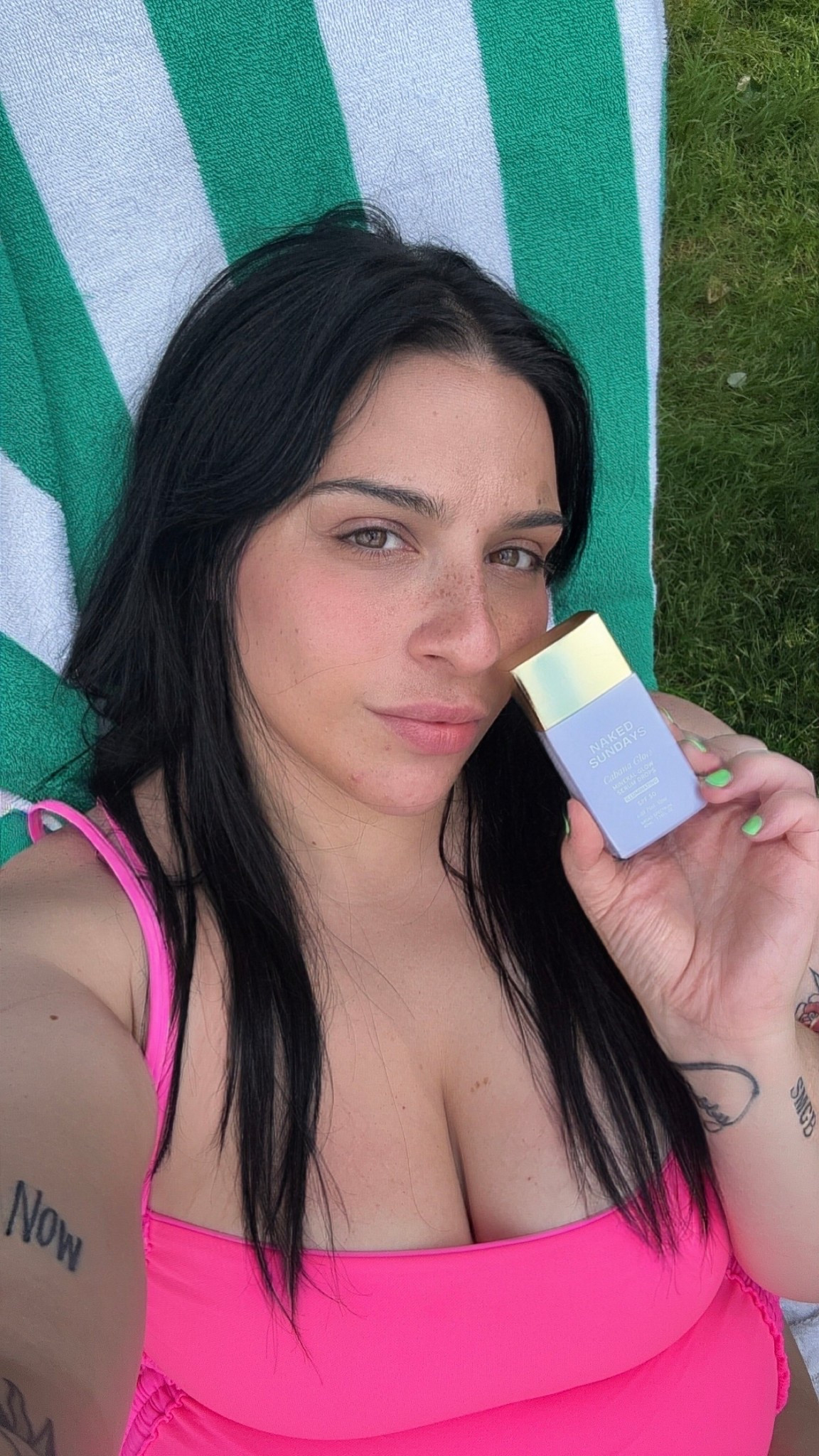 SPF but make it glowy ☀️✨
Wearing the Naked Sundays Cabana Glow SPF50 Glow Drops—gives that dewy, sunkissed look and keeps your skin protected. Obsessed is an understatement 🧴💛
Linked it on my LTK for you babes!


#LTKSummerEdit #LTKSeasonal #LTKBeauty