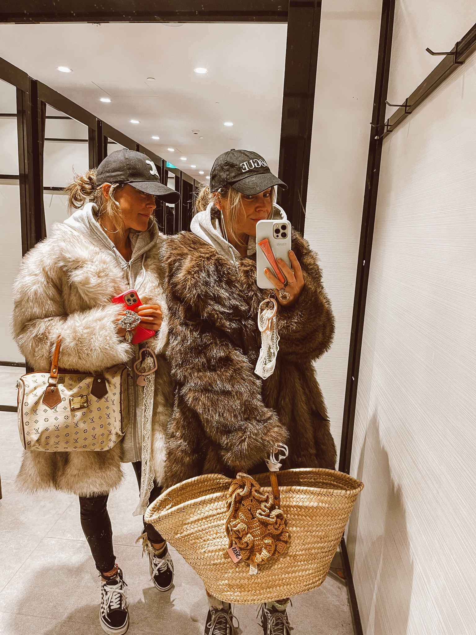These dream oversized faux fur coats 🤎🤍 #chocolatebrown and this vintage white color 🫶🏻🫶🏻 
You gonna love them they are warm, cozy, oversized and so beautiful!! We wear size US 14 so really oversized.. Enjoy wearing them xx 

#LTKStyleTip #LTKCyberWeek #LTKU