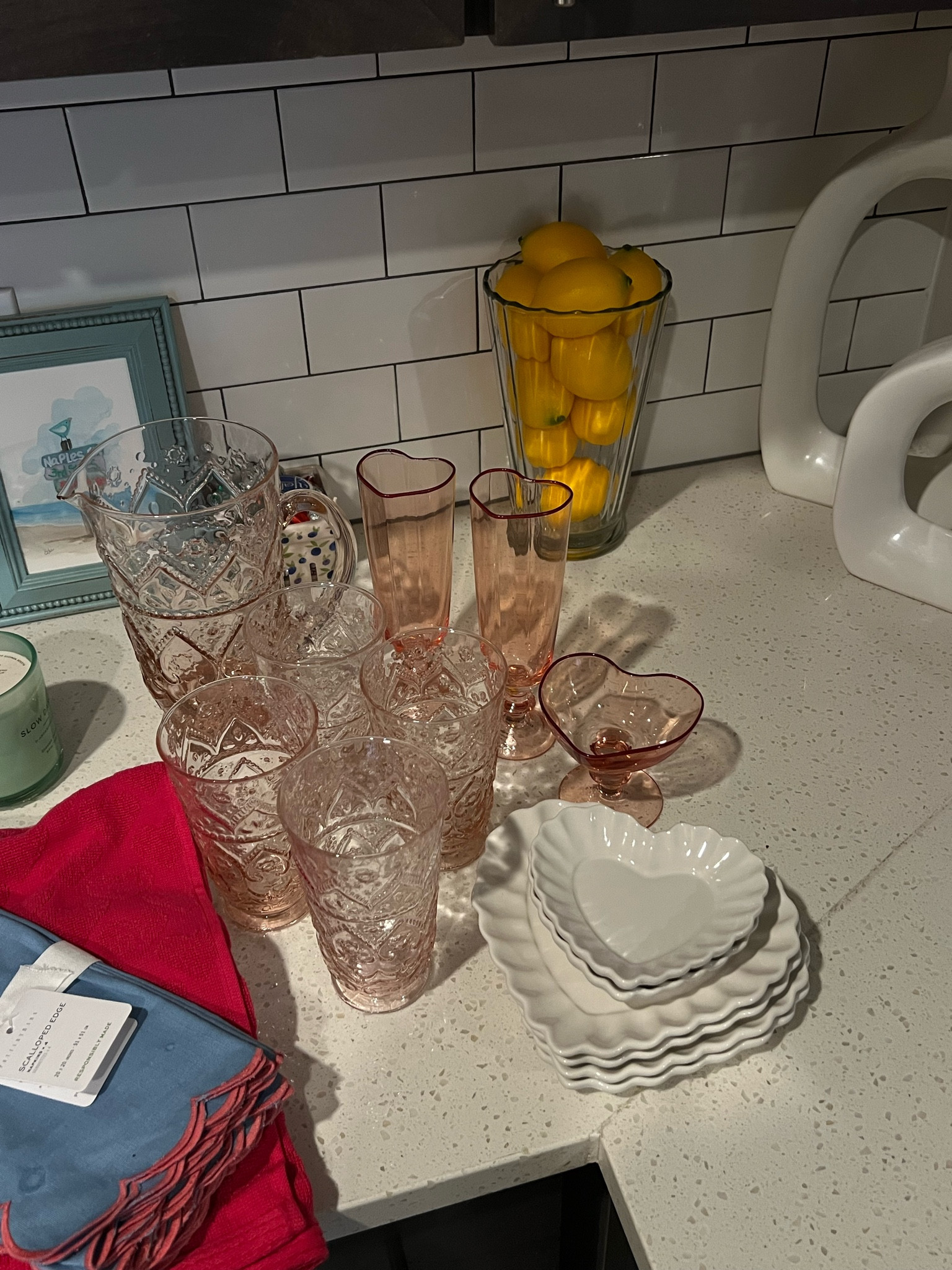 Pink drinking glasses and scalloped heart appetizer plates for Valentine’s Day, pottery barn Valentine’s Day, Anthropologie Valentine’s Day, Valentine’s Day kitchen decor, Valentine’s Day bar finds 

#LTKSeasonal #LTKparties #LTKhome