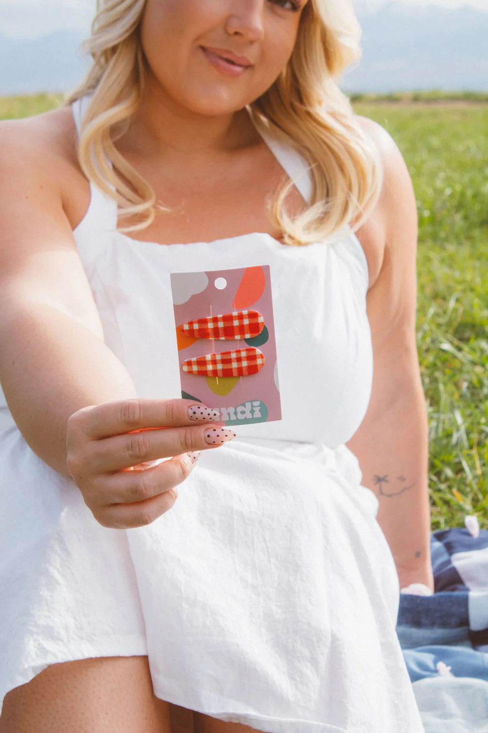 Bright Red Gingham Snap Clips 2-pack | Shop Andi