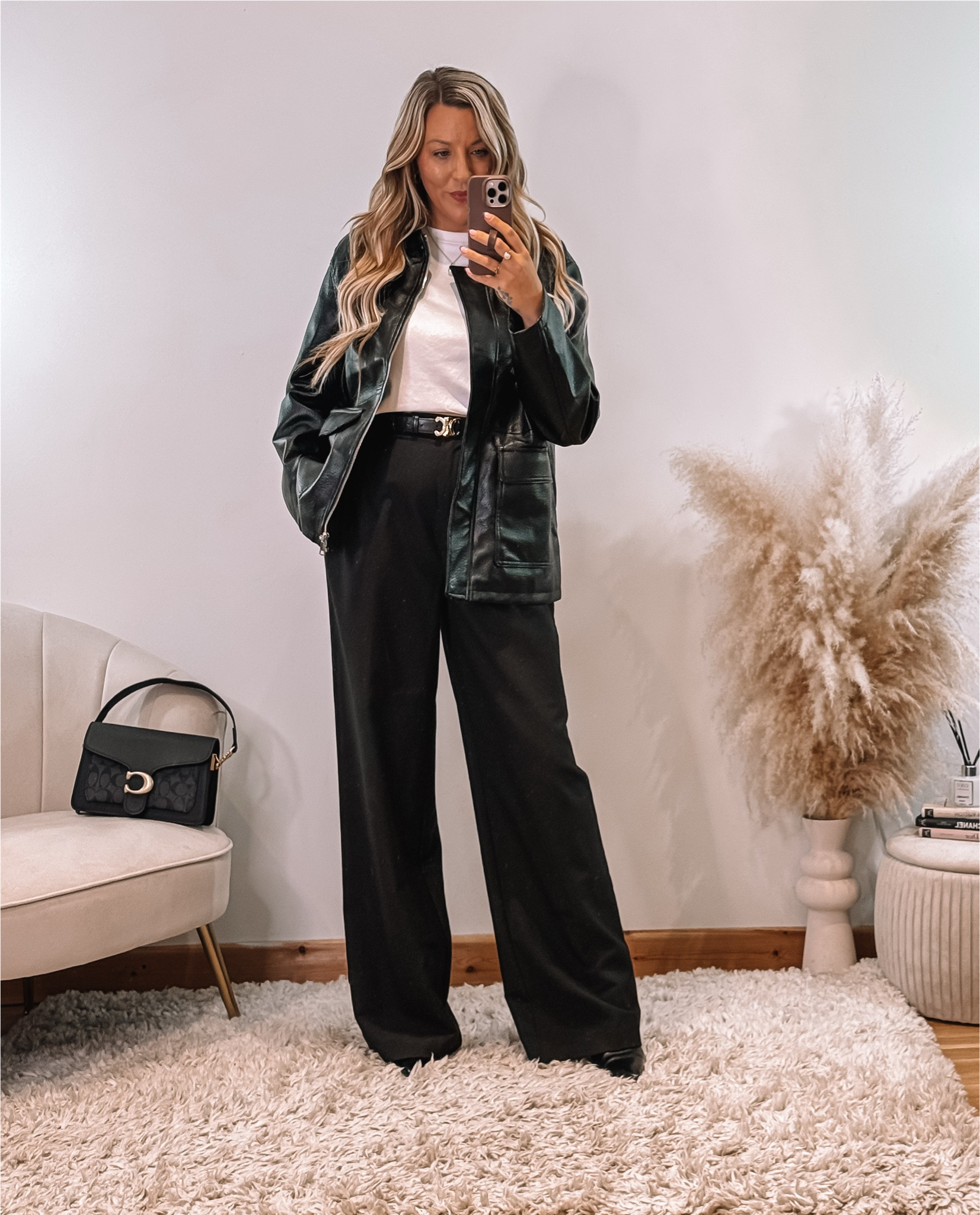 Oversized everything 💁🏼‍♀️



#LTKuk #LTKautumn #LTKwinter
