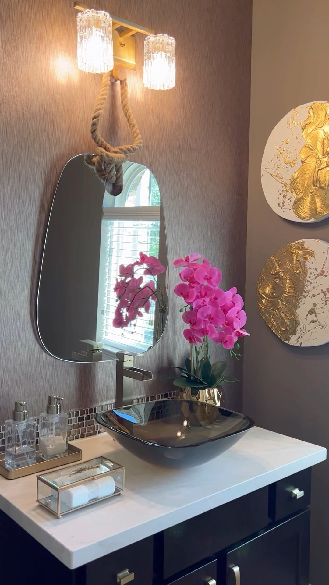 Shop this space! Bathroom inspo! #powderroom #homedecor #sink #bathroomvanity #bathroommirror 

#LTKhome #LTKFind #LTKsalealert