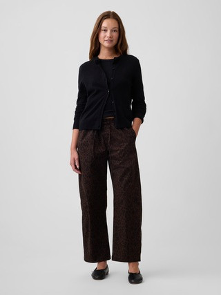 Mid Rise Easy Barrel Khakis | Gap Factory