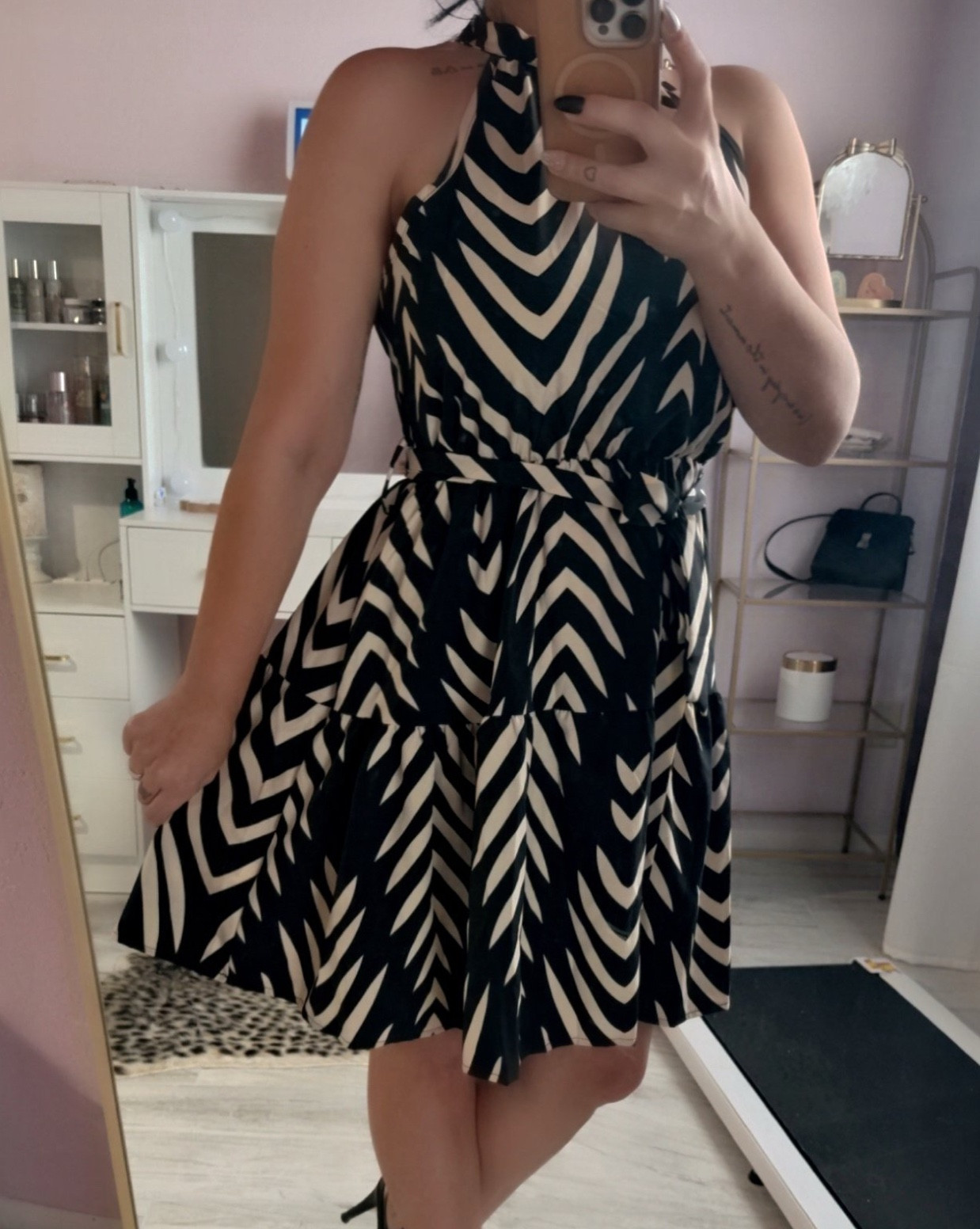 Anyone else ready for dress season? I have a bunch of favs to share. Click the notifications bell so you don’t miss them 🔔 

#LTKOver40 #LTKgrwm #LTKootd