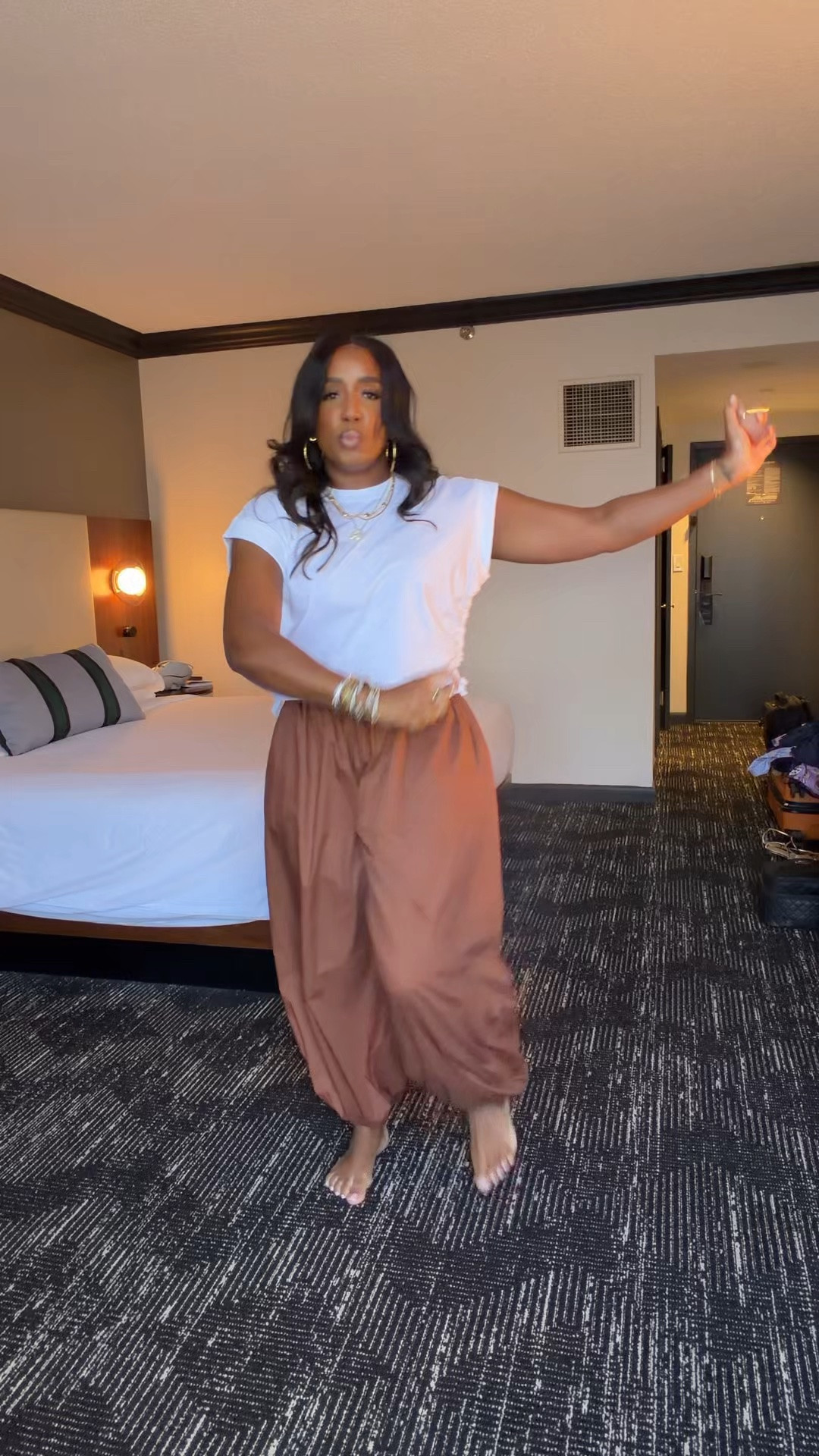 Outfit of the day to dilly dally in Austin Texas.

#LTKootd #LTKOver40 #LTKMidsize