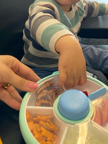 GOBE snack container, perfect snack container for toddlers! 