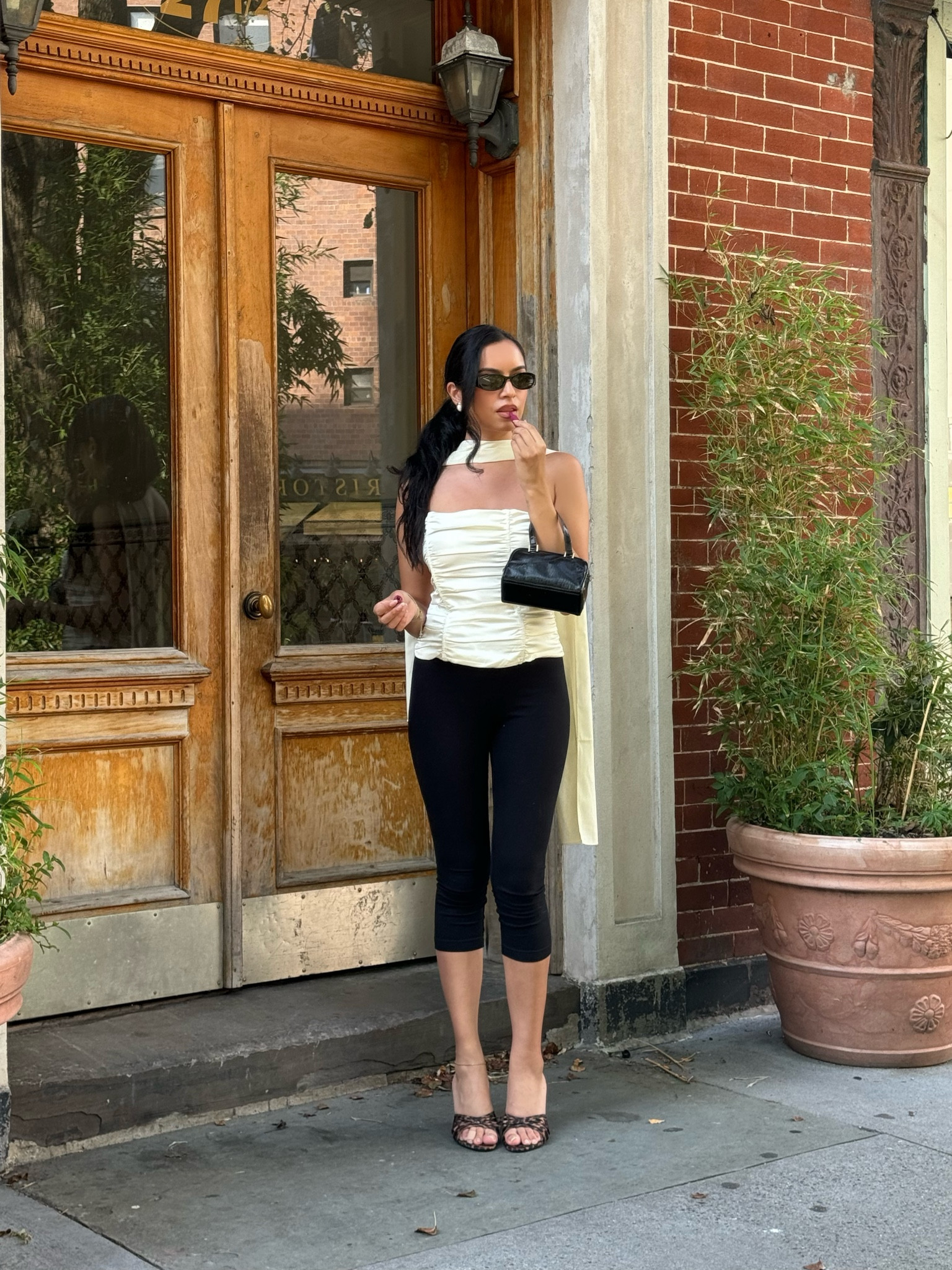Scarf details are my weakness 🫶🏼🥺

#LTKSeasonal #LTKNYFW #LTKFindsUnder100