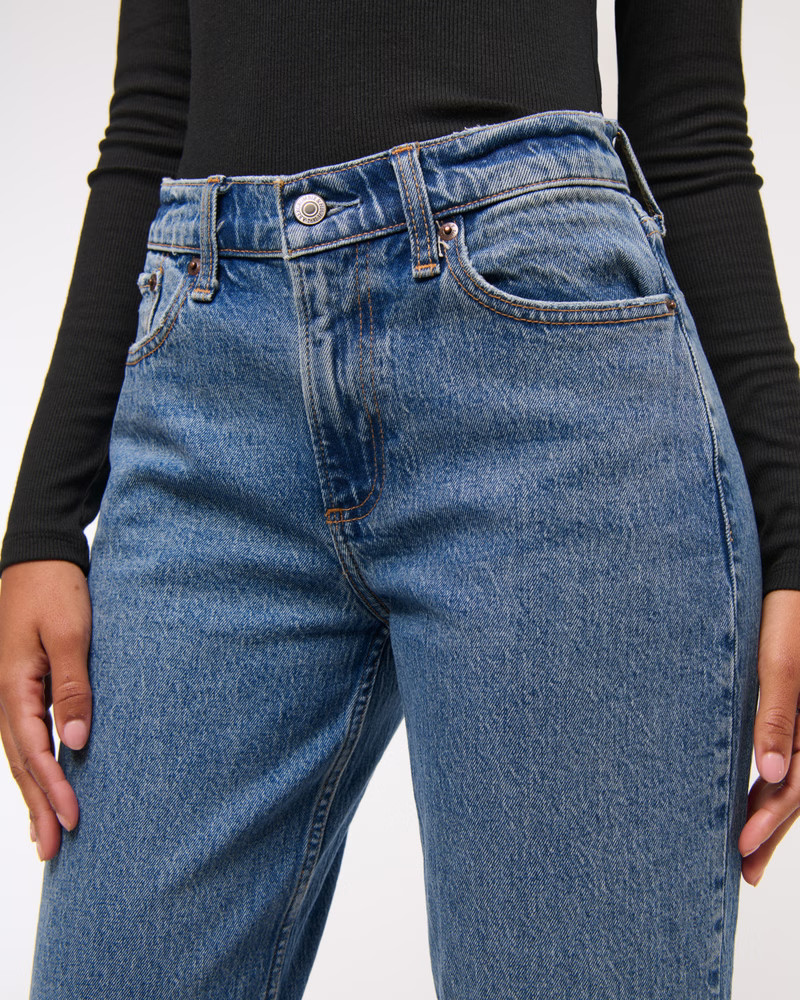 Curve Love Low Rise Baggy Jean | Abercrombie & Fitch (US)