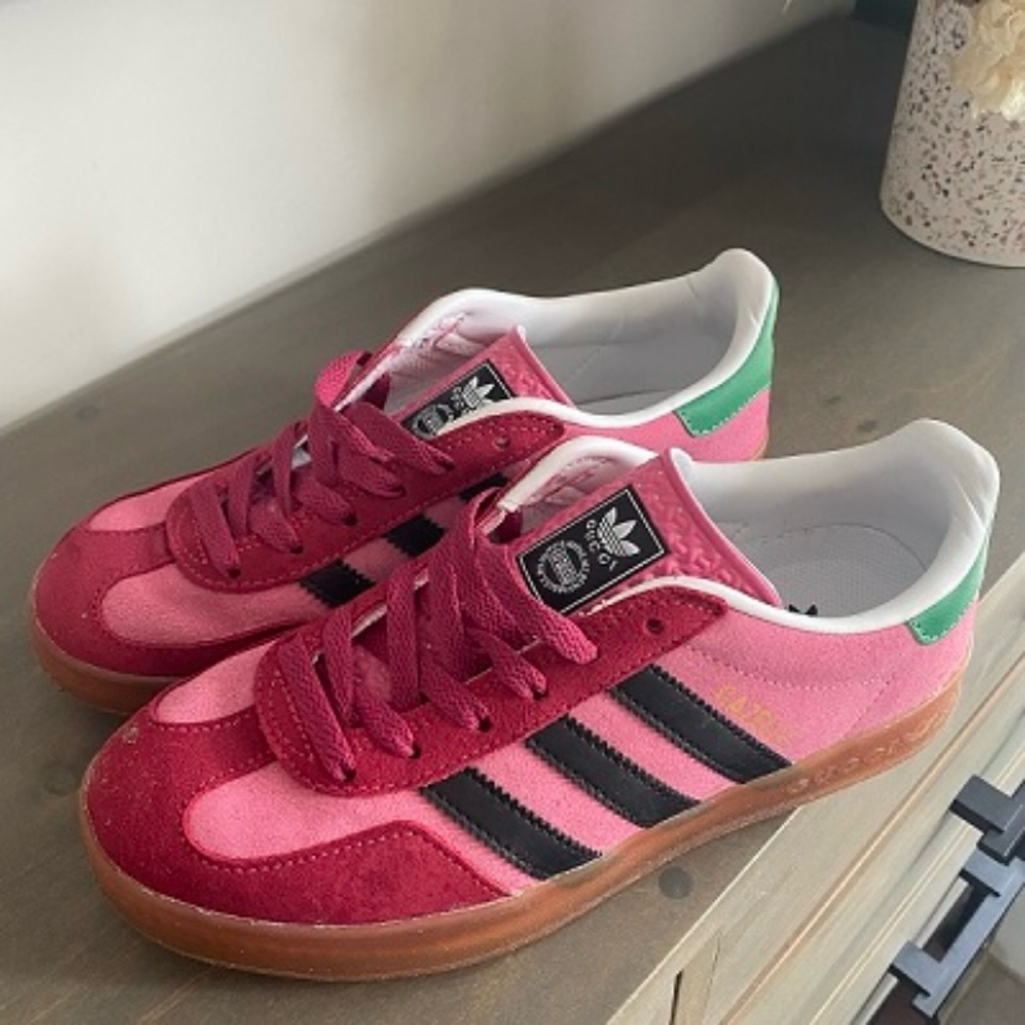 Gucci x Adidas Gazelle sneakers #dhgate

#LTKShoeCrush #LTKFindsUnder100