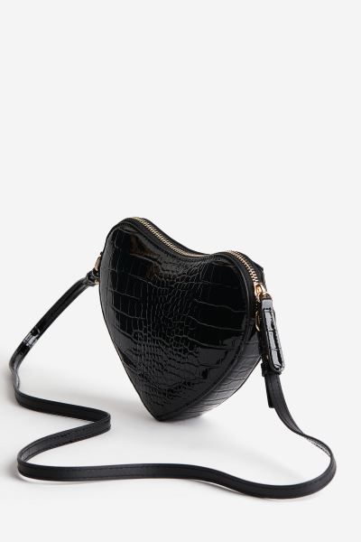 Heart-shaped Shoulder Bag - Black/crocodile-patterned - Ladies | H&M US | H&M (US + CA)