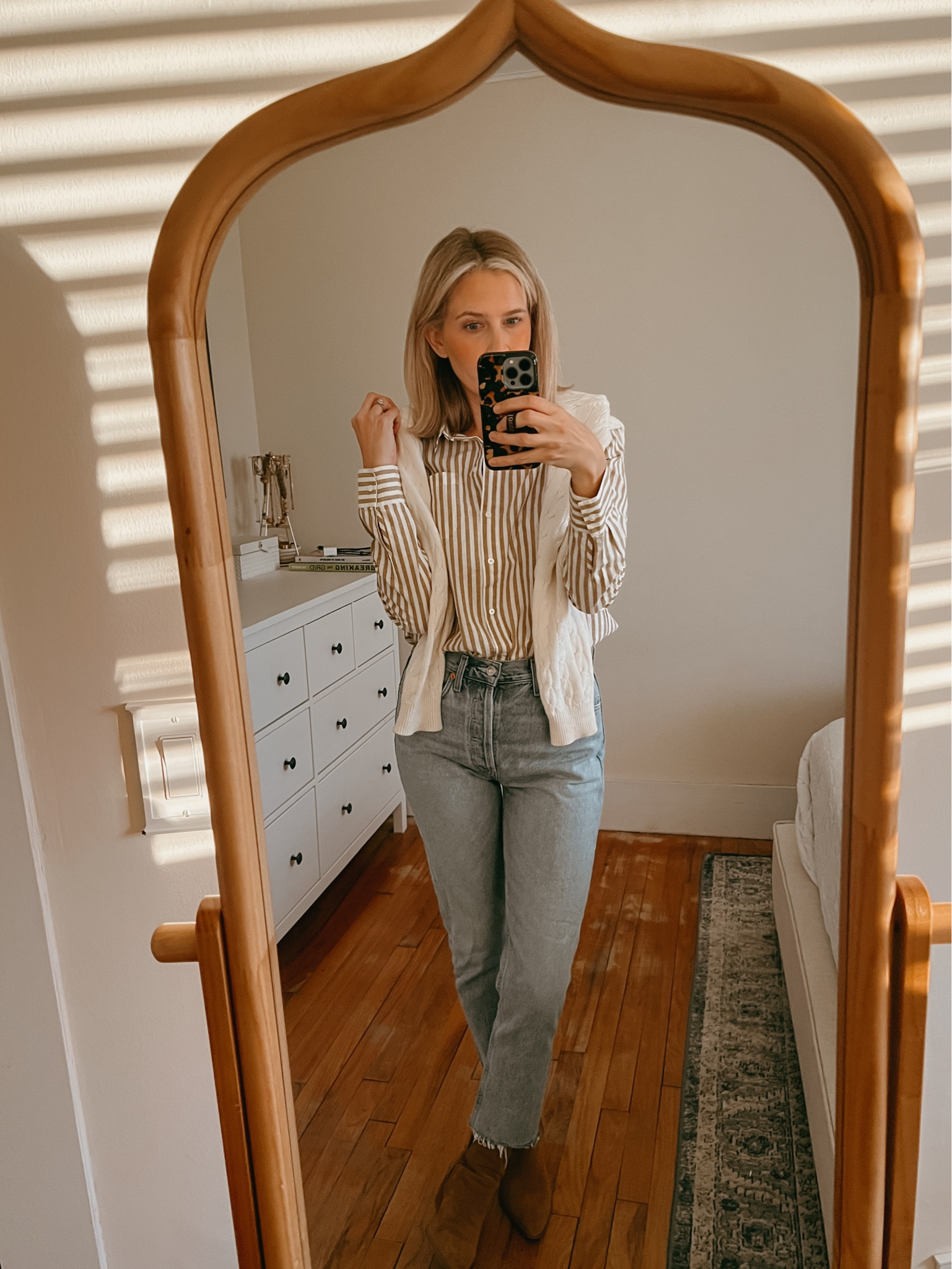 Shirt is tts. 

#LTKover40