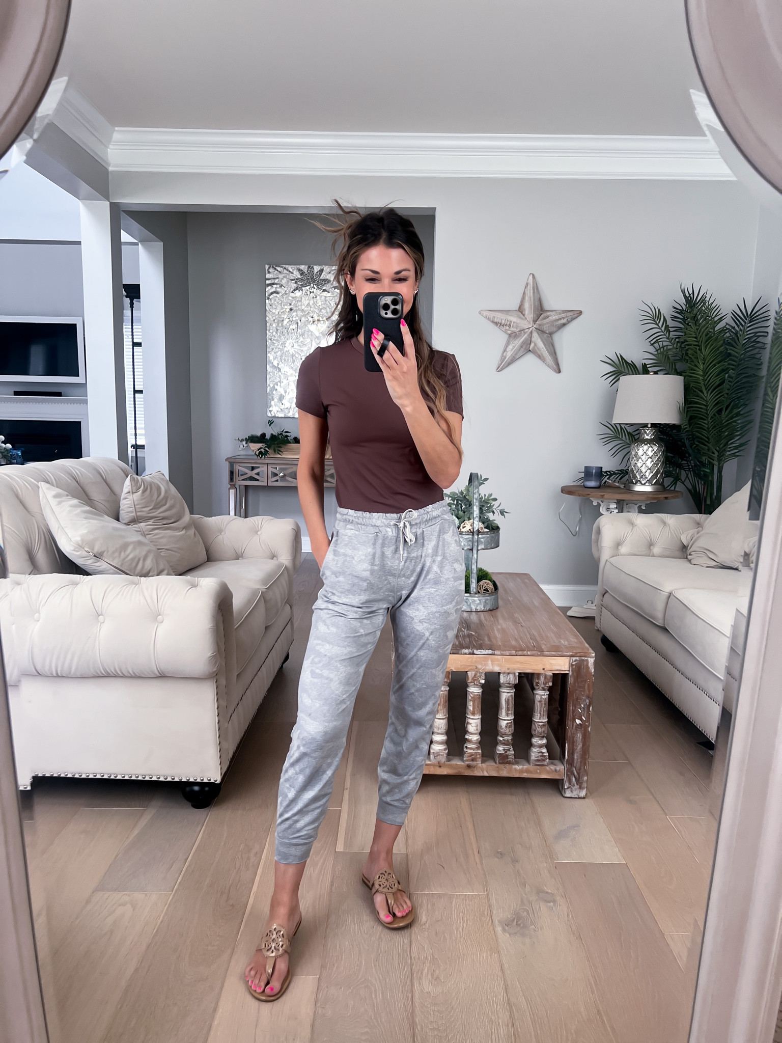 Skims vibe tee//size small//go up if want more wiggle room//vuori joggers//xxs//5’1//also linking long option//sandals//sized up 1/2//

#LTKsalealert #LTKFind #LTKunder50