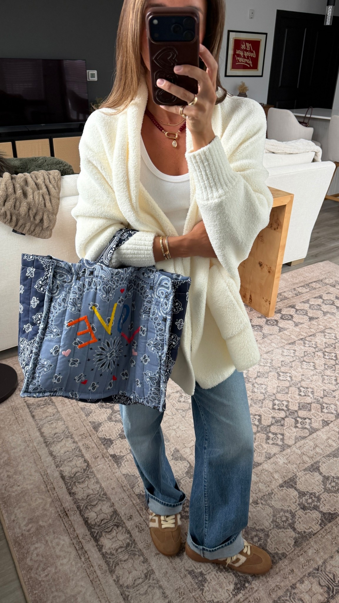 Coziest outfit ever! XS in tank and 25 petite jeans 